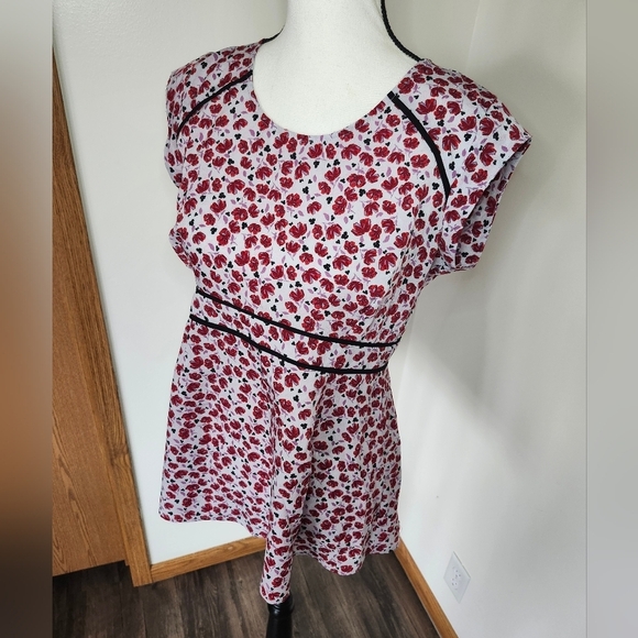 Motherhood Maternity Red Floral Shirt - Picture 2 of 5